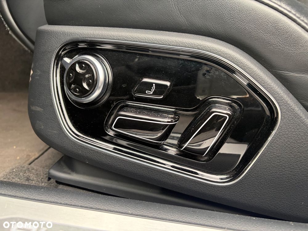 Audi A8 3.0 TDI DPF quattro tiptronic - 8