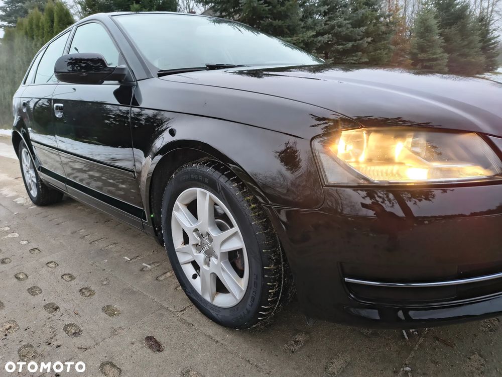 Audi A3 Sportback 1.6 TDI DPF Ambition - 13