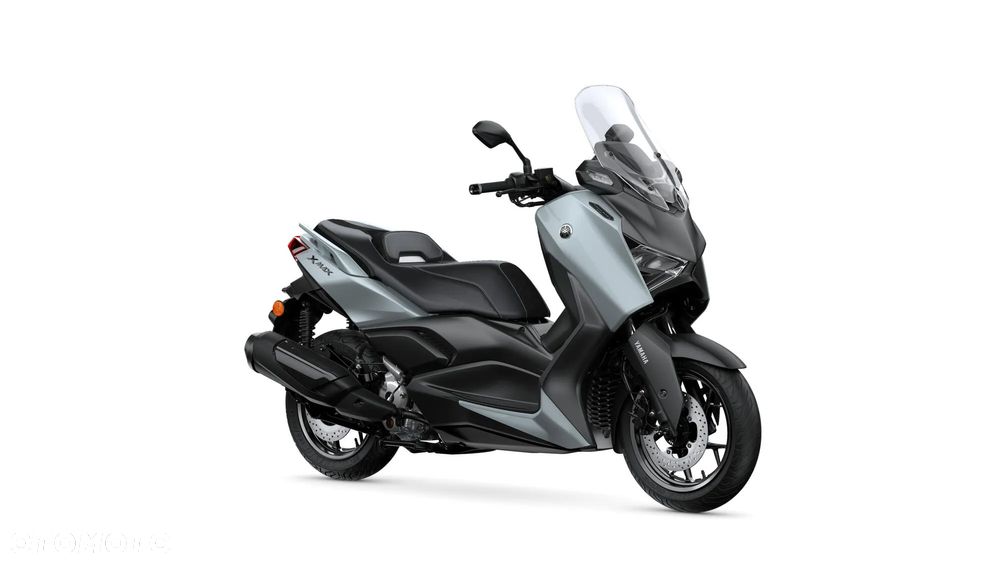 Yamaha X-max - 3