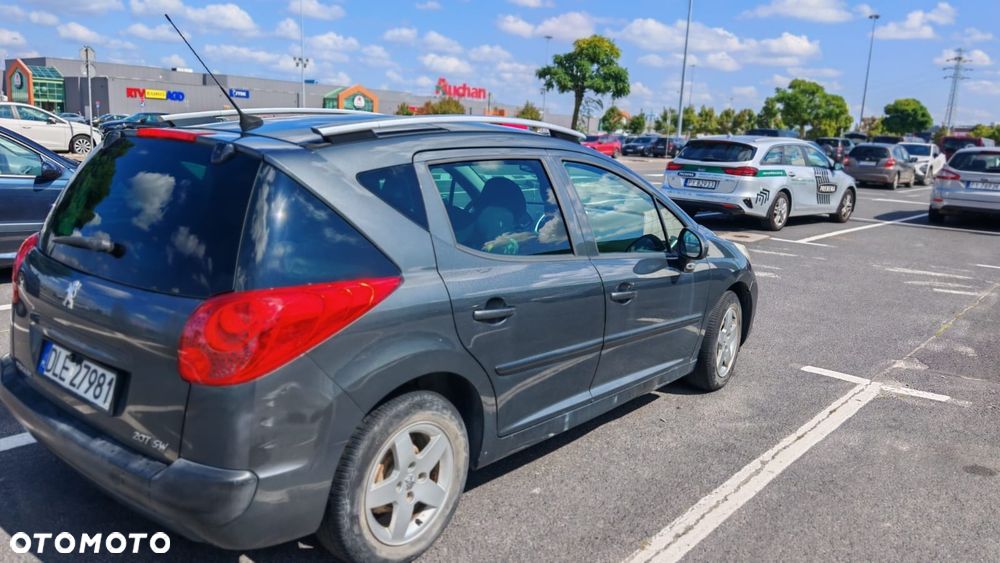 Peugeot 207 1.4 Presence - 7