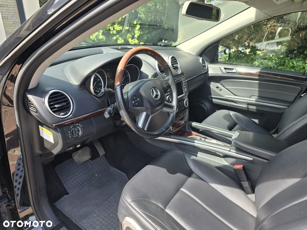 Mercedes-Benz GL 350 BlueTEC - 2