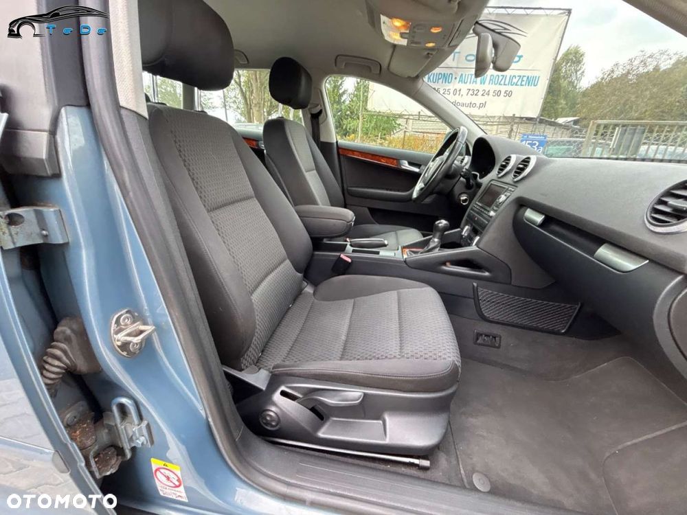 Audi A3 Sportback 1.4T FSI Ambiente - 25