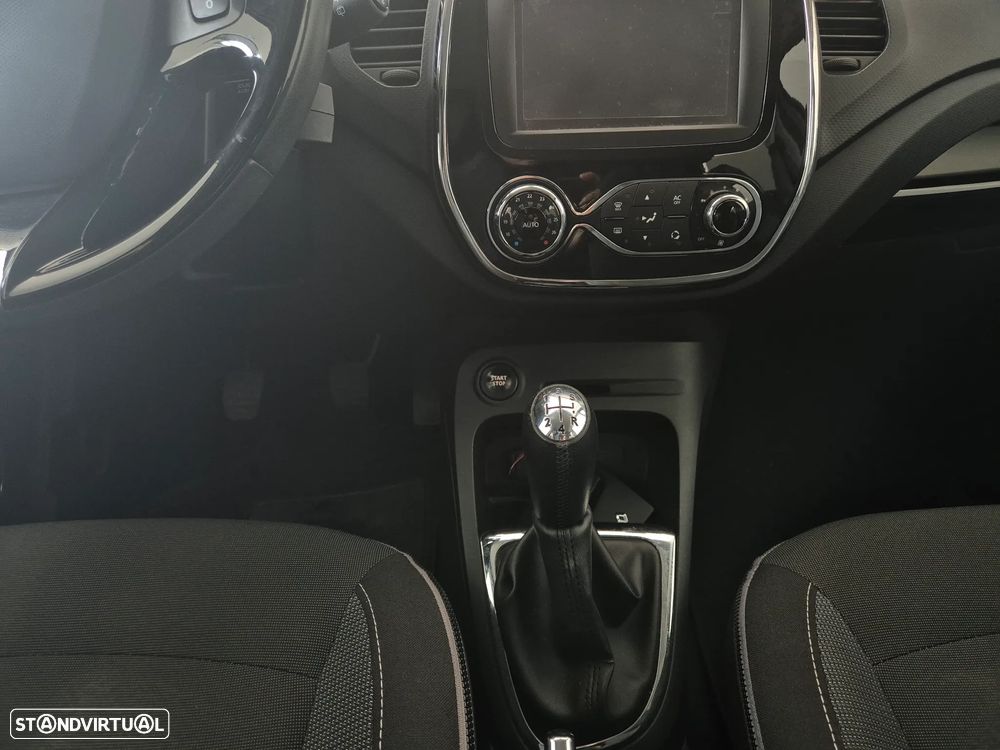 Renault Captur - 13