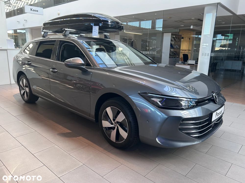 Volkswagen Passat - 8