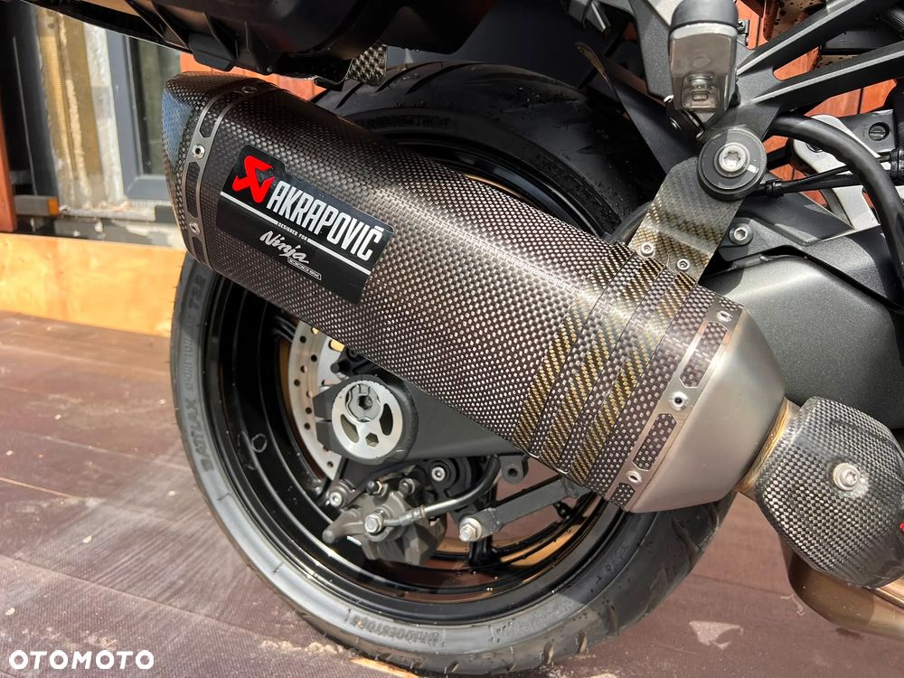 Kawasaki Ninja 1000 SX - 25