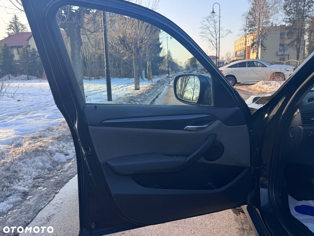 BMW X1 xDrive18d - 8