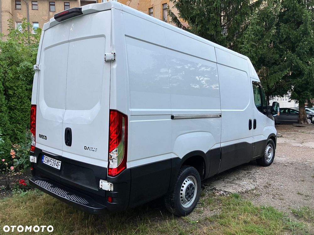 Iveco Iveco Daily 35-140 L3H2 - 3