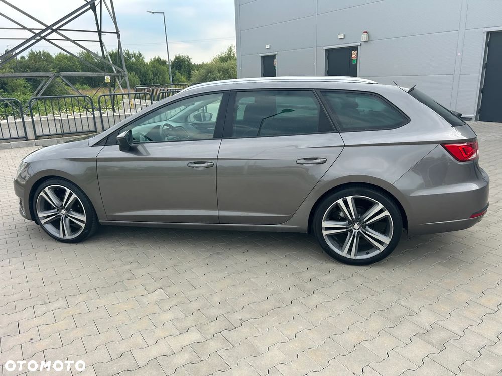 Seat Leon 2.0 TDI DPF Ecomotive FR - 16