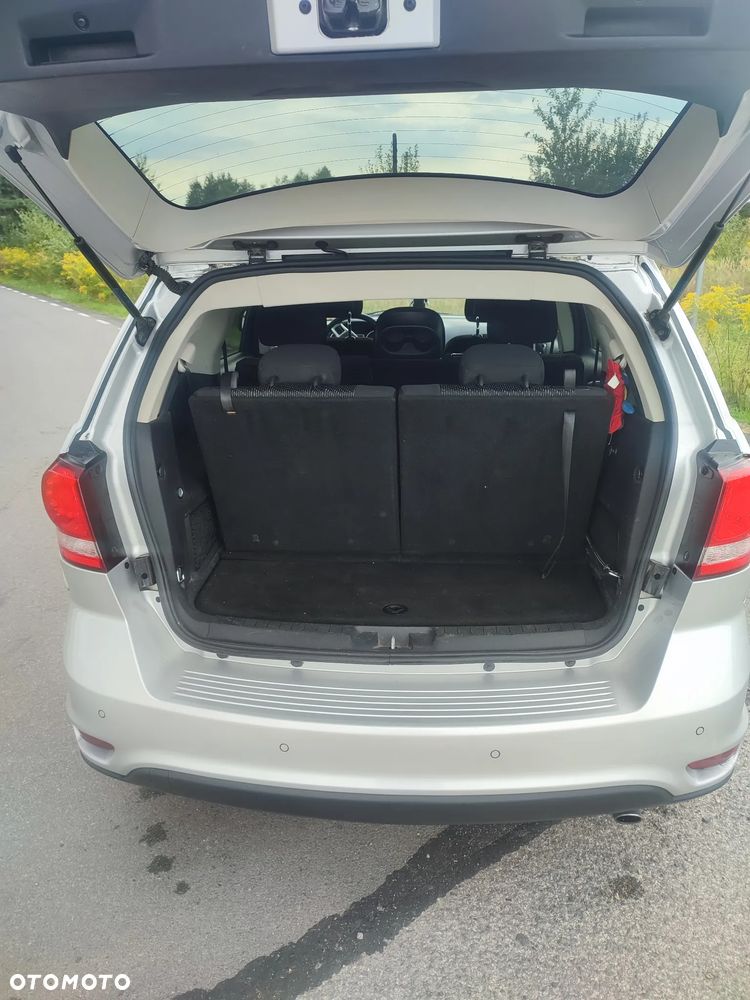 Fiat Freemont 2.0 Multijet Lounge - 11