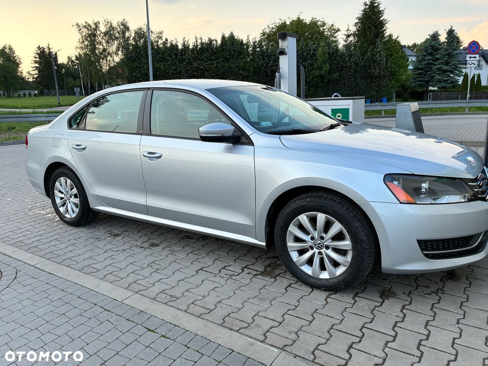 Volkswagen Passat 1.8 TSI BMT Highline DSG - 8