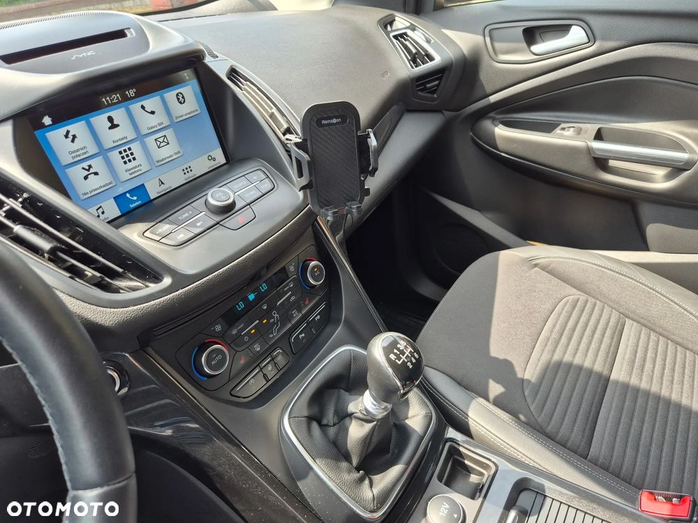 Ford Kuga - 6