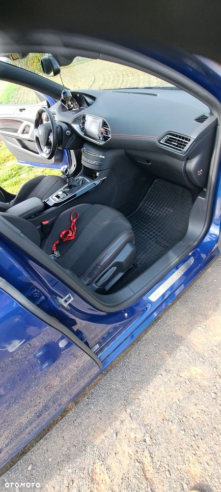 Peugeot 308 - 17