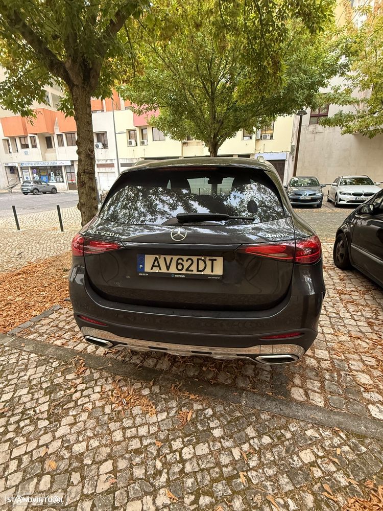 Mercedes-Benz GLC 220 d 4Matic - 2