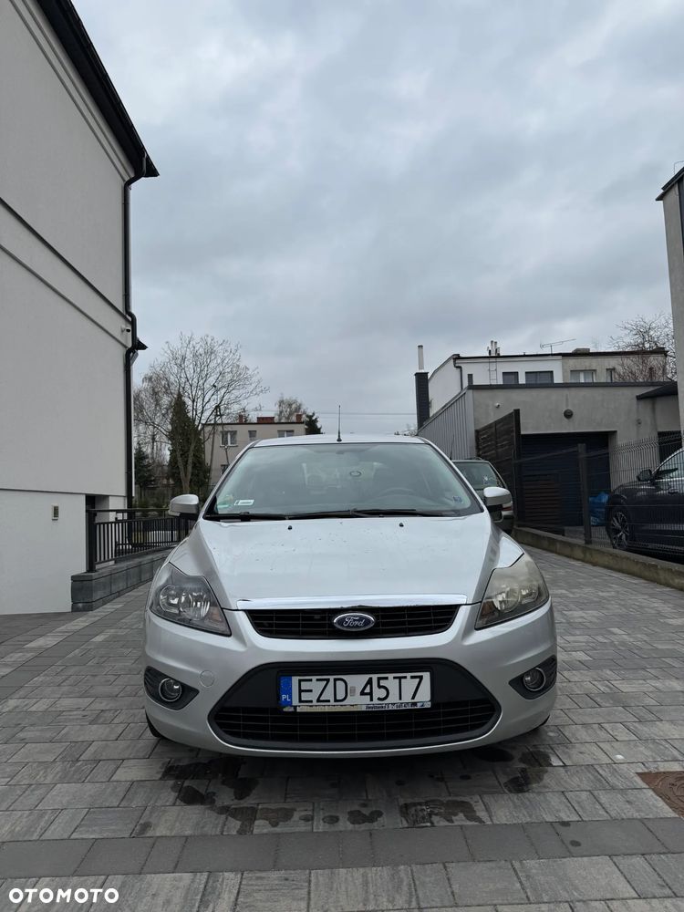 Ford Focus 1.6 Trend - 6