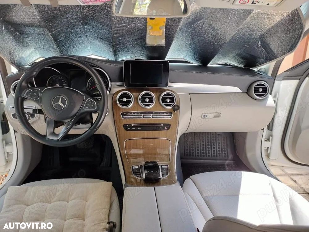 Mercedes-Benz C 220 d 4Matic 9G-TRONIC AMG Line - 6
