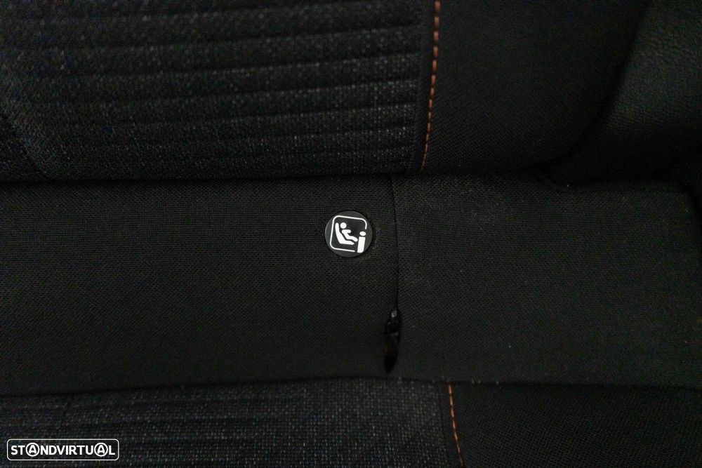 Peugeot 208 1.2 Hybrid Style e-DCS6 - 12