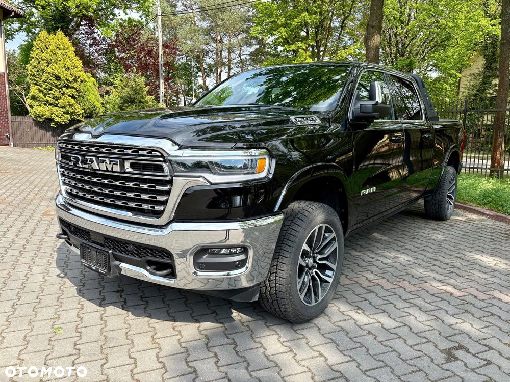 RAM 1500 - 25