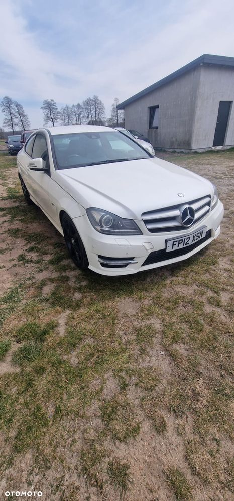 Mercedes-Benz Klasa C 220 CDI DPF (BlueEFFICIENCY) 7G-TRONIC - 1