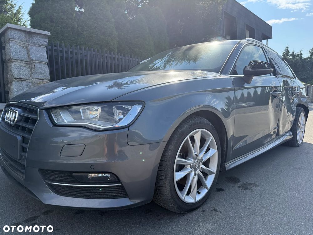 Audi A3 Sportback - 2