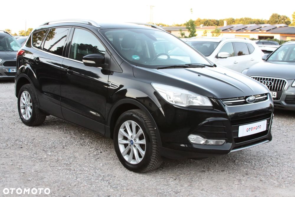 Ford Kuga 2.0 TDCi 2x4 Titanium - 2