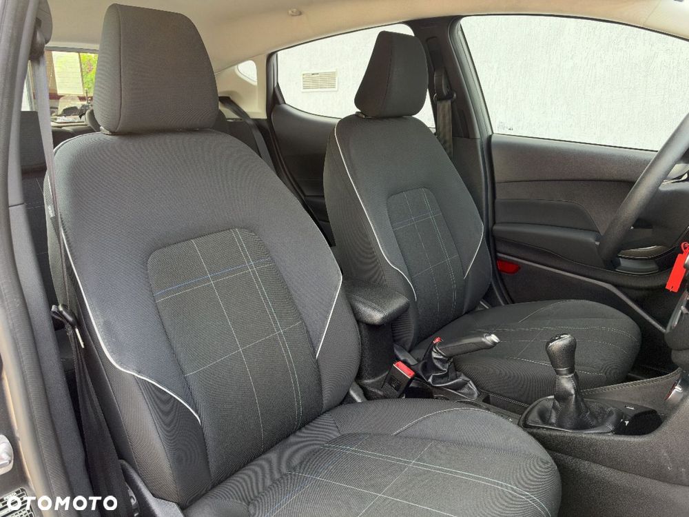 Ford Fiesta - 26