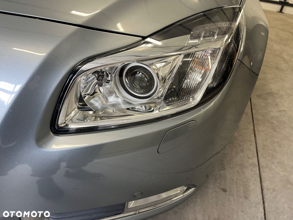 Opel Insignia 2.0 CDTI EcoFLEX Cosmo - 26