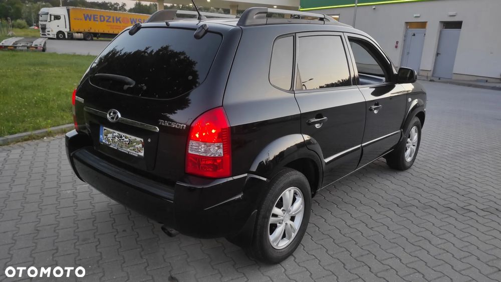 Hyundai Tucson 2.0 Comfort 2WD - 6