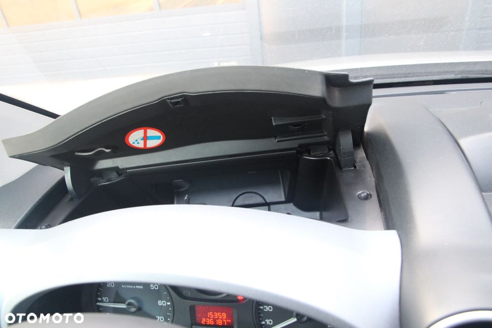 Citroën Berlingo 1.6 HDi XTR - 18