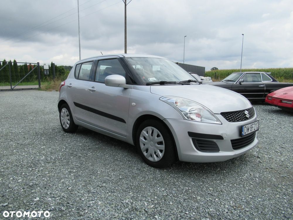 Suzuki Swift - 2