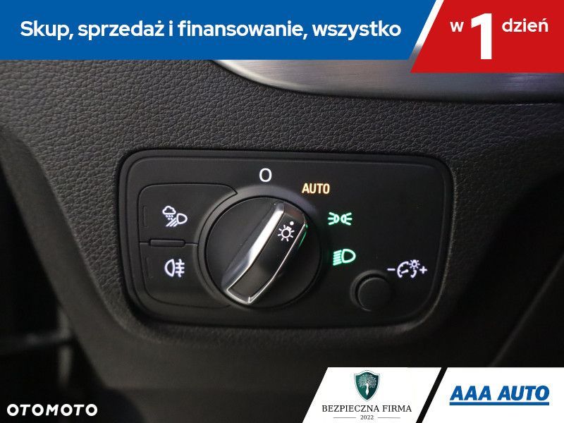 Audi Q2 - 18
