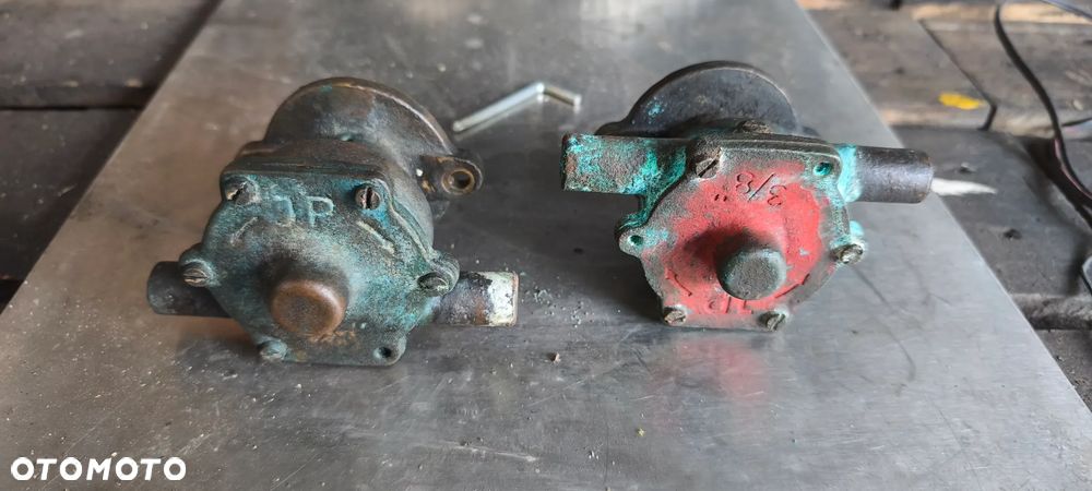 Pompa wody Volvo Penta B18 B20 - 3