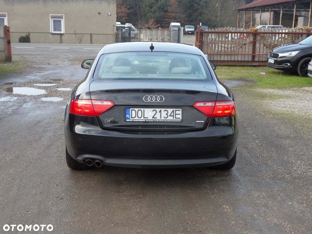 Audi A5 Coupé 2.0 TDI DPF quattro - 4