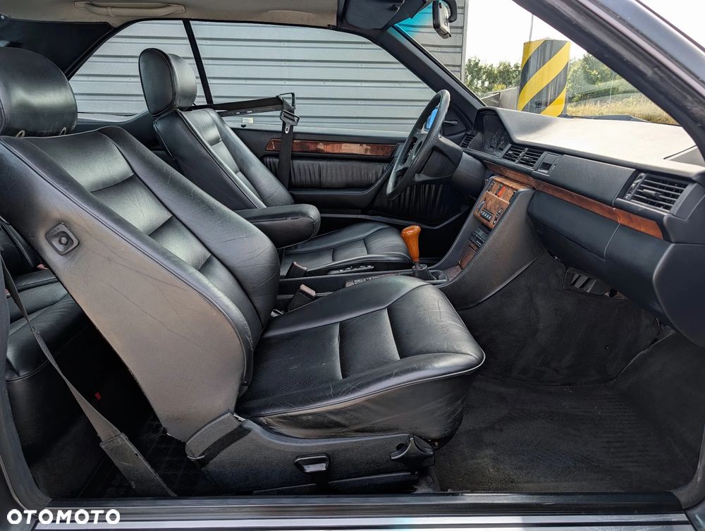 Mercedes-Benz W124 (1984-1993) - 7
