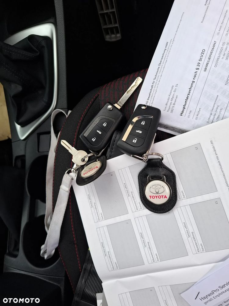 Toyota Auris 1.6 Premium Start - 29