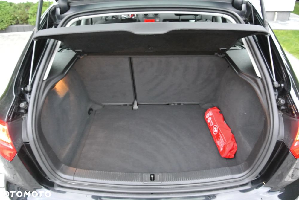 Audi A3 Sportback 2.0 TDI DPF Ambition - 19