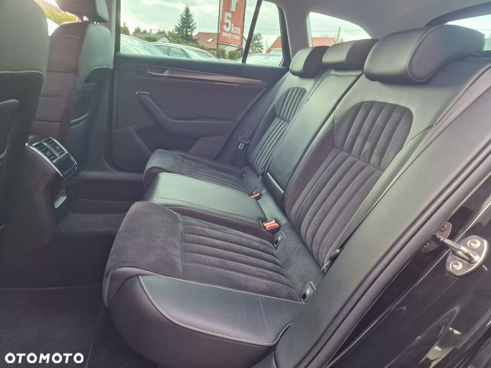 Skoda Superb 1.4 TSI Plug-In Hybrid Style DSG - 21