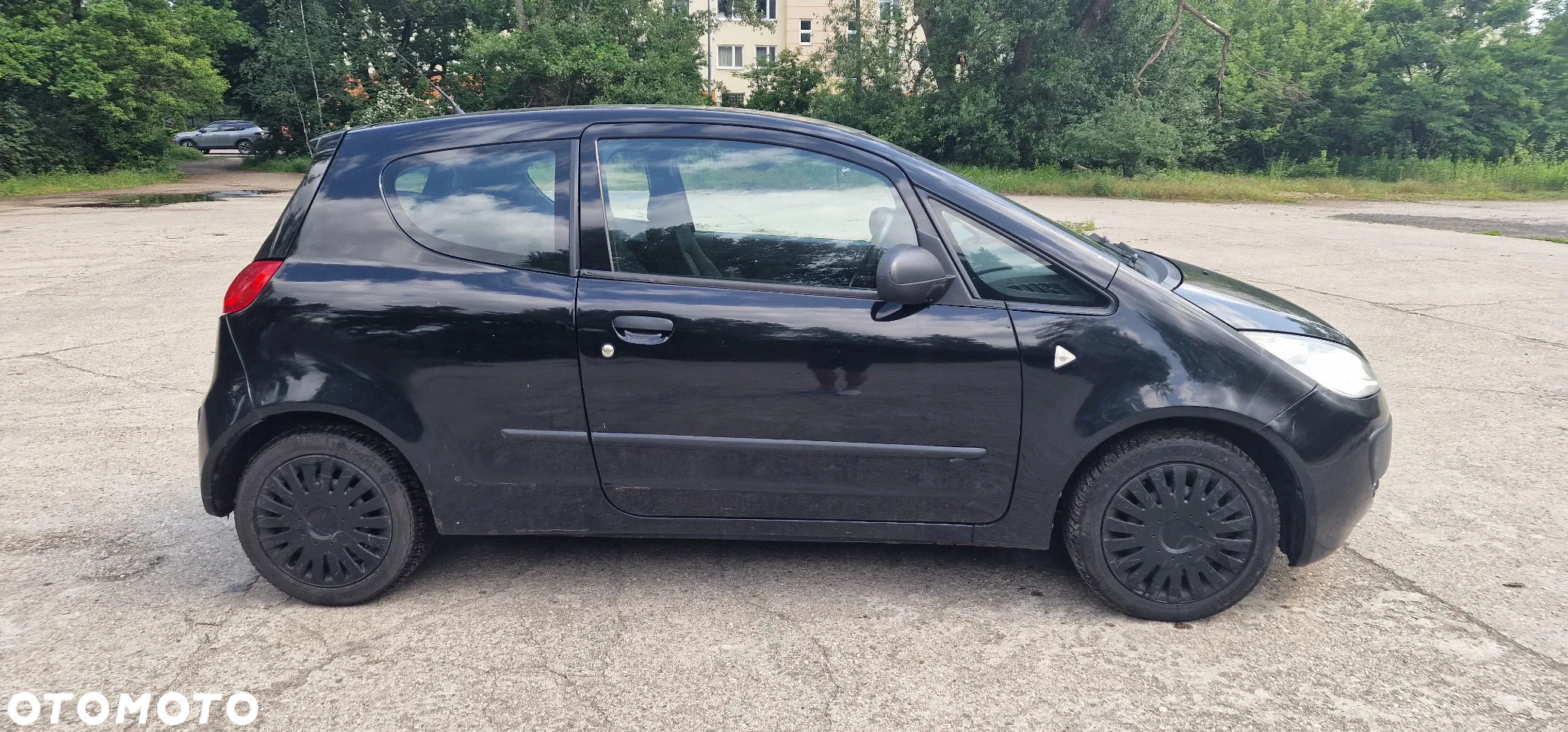 Mitsubishi Colt - 4
