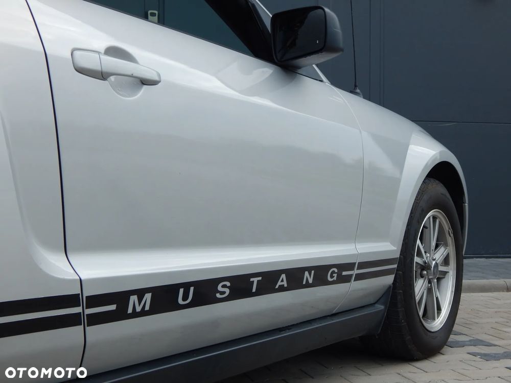 Ford Mustang - 15
