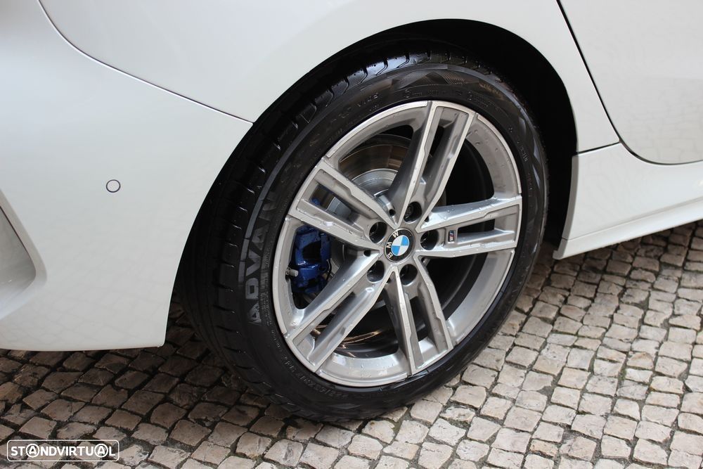 BMW 116 d Pack Desportivo M Auto - 12
