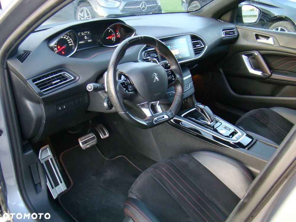 Peugeot 308 BlueHDi 180 EAT6 GT - 25