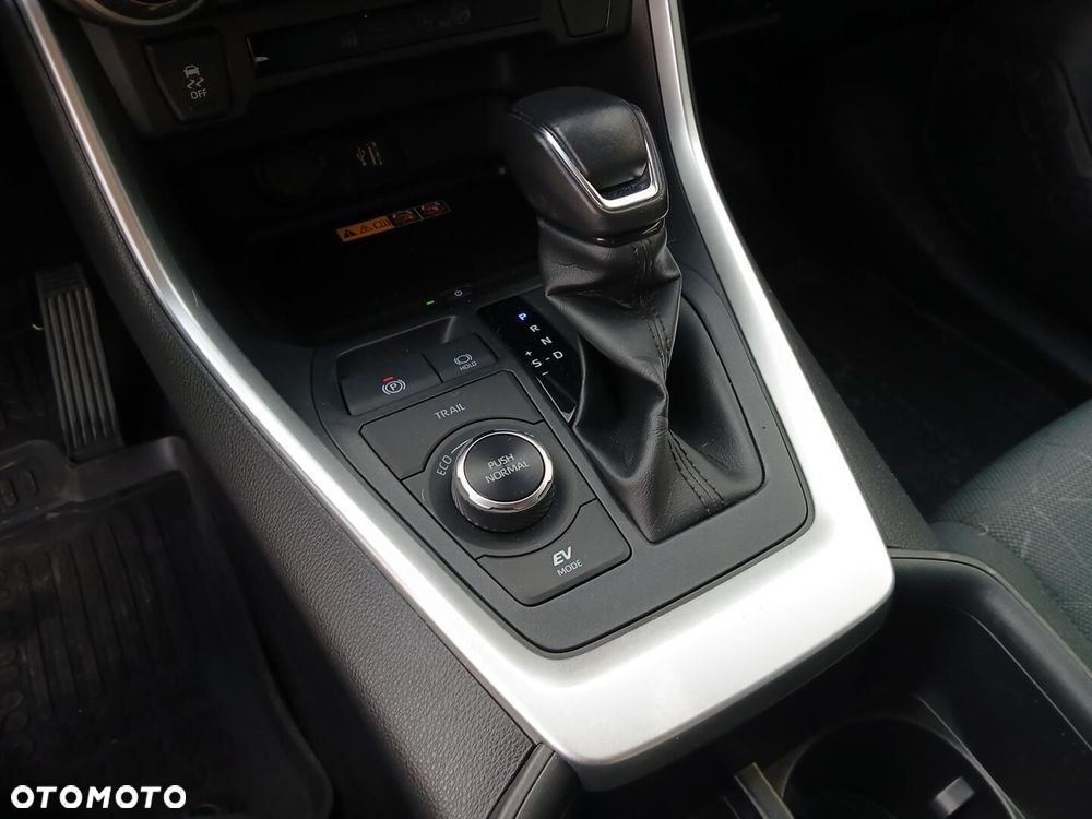 Toyota RAV4 - 34