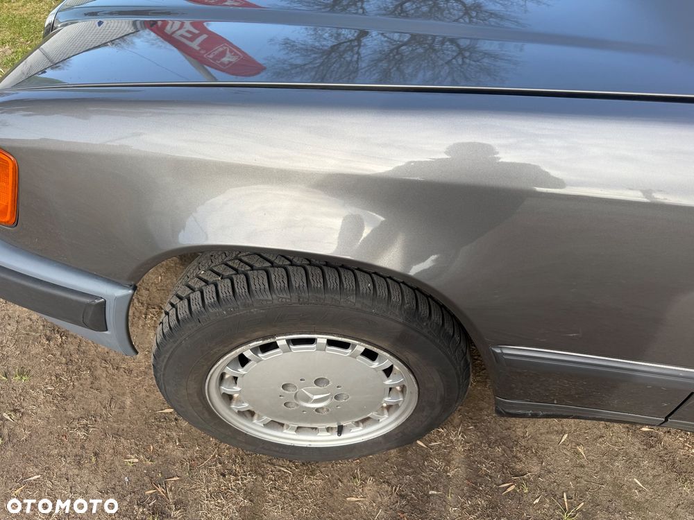 Mercedes-Benz W124 (1984-1993) - 11