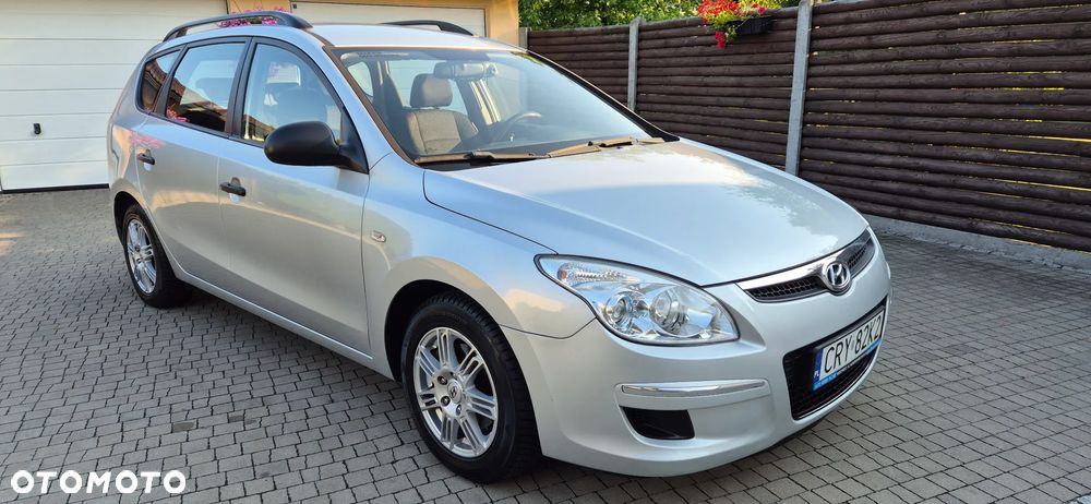 Hyundai i30 1.6 Comfort - 1