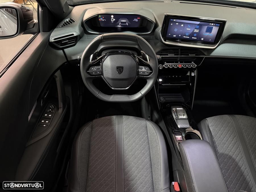 Peugeot 2008 1.2 Hybrid Allure e-DCS6 - 23