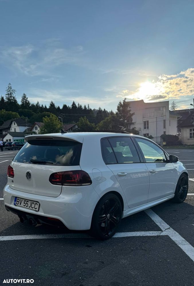 Volkswagen Golf R 2.0 TSI Motion DSG - 8