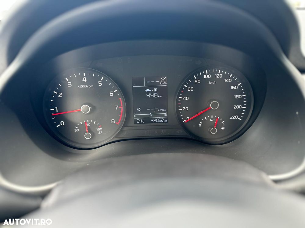 KIA Rio 2022 — imagine 10