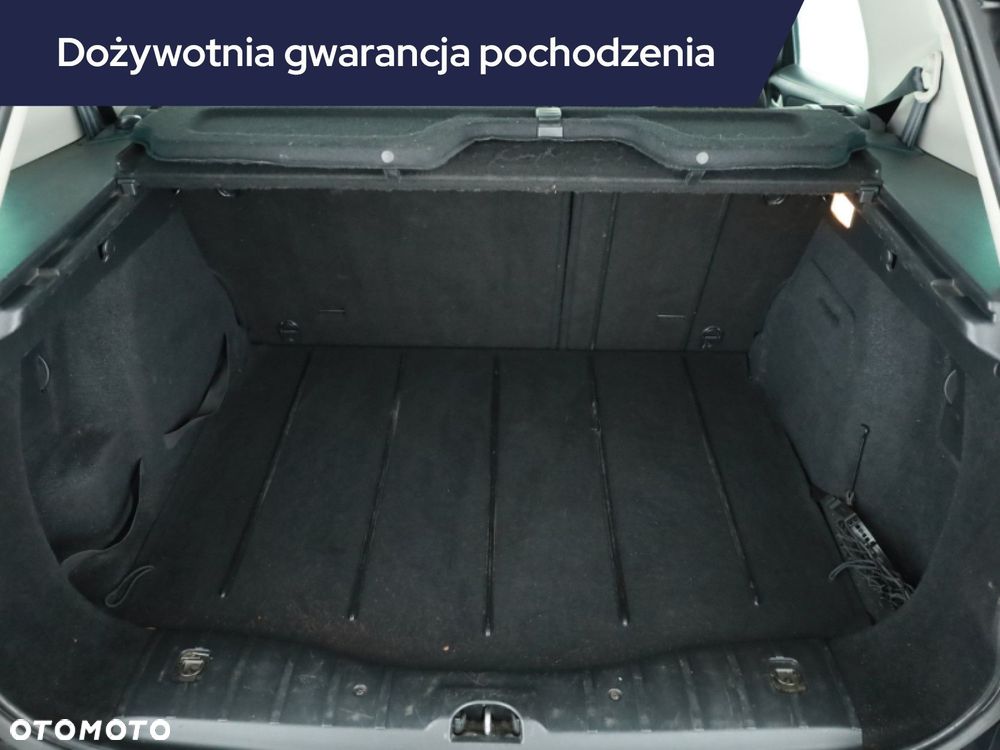 Peugeot 207 - 13