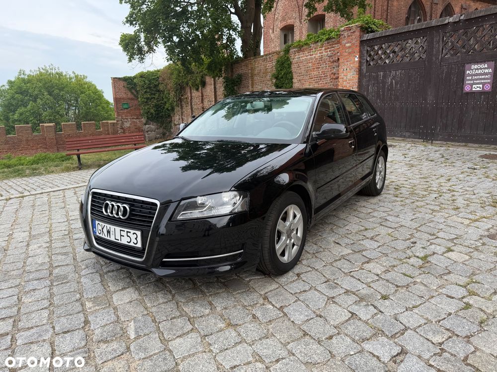 Audi A3 Sportback 1.6 Attraction - 1