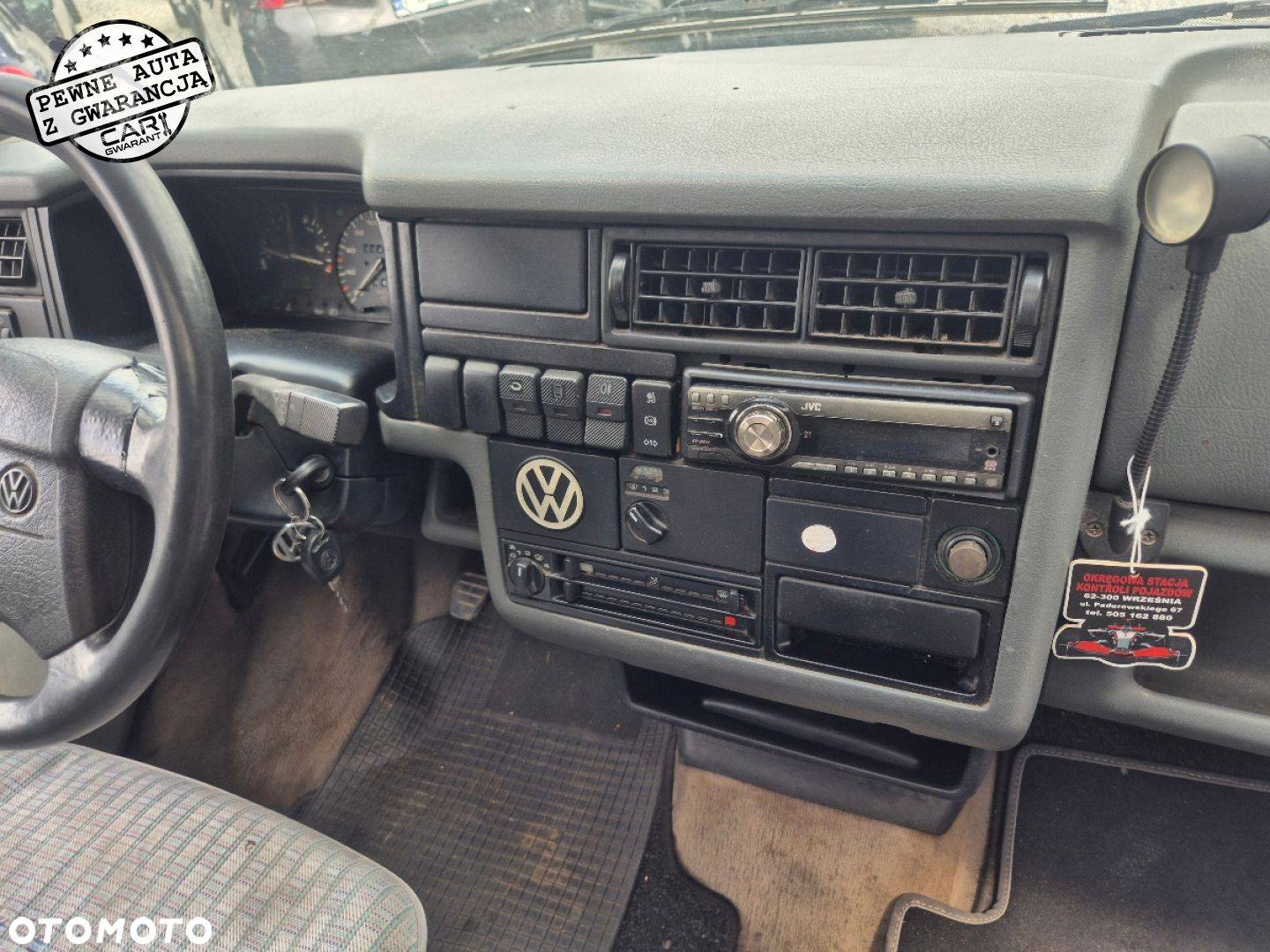 Volkswagen Multivan - 12