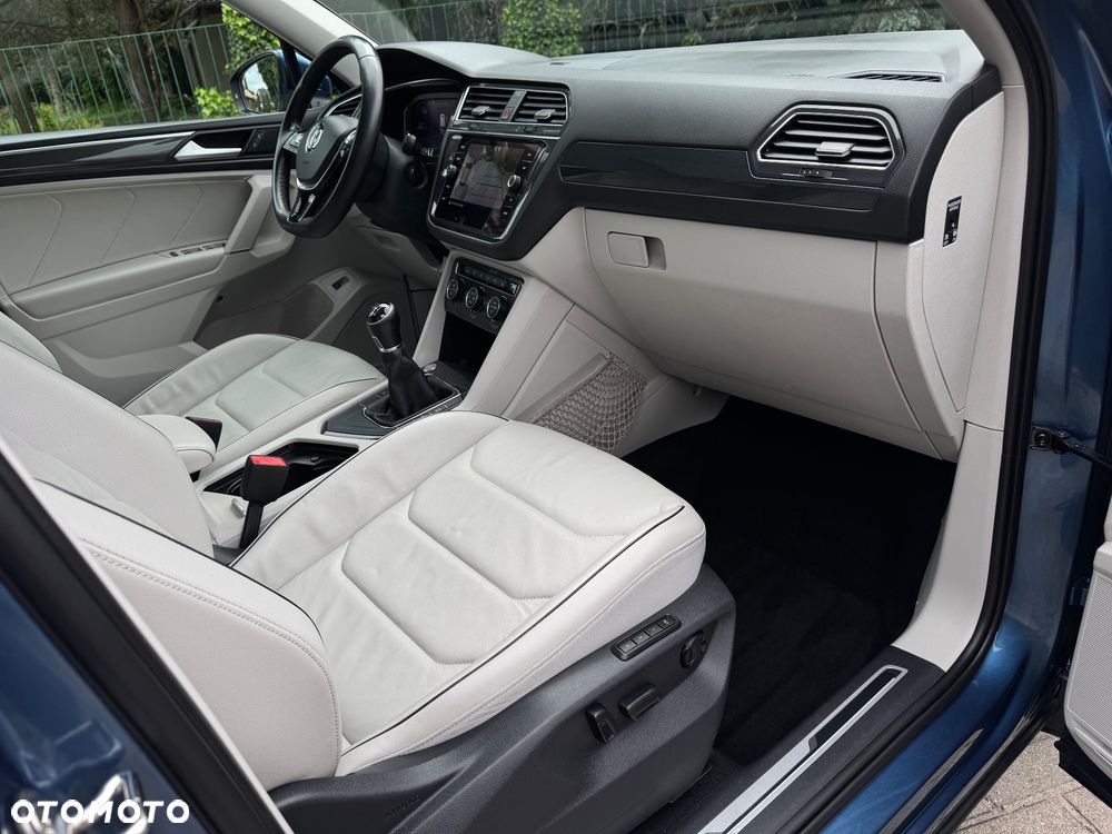 Volkswagen Tiguan - 31